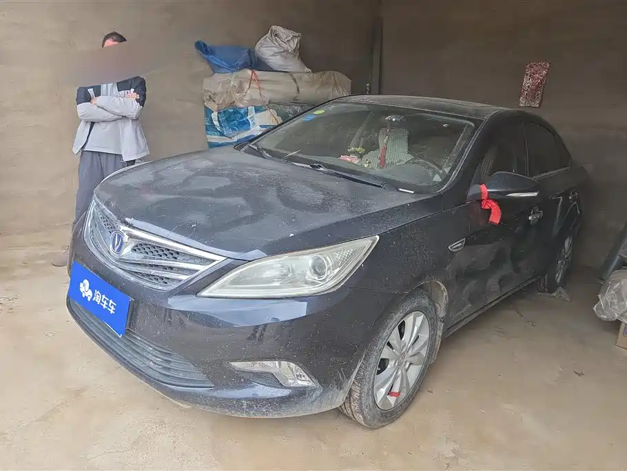Changan Eado 2014 — фото 1