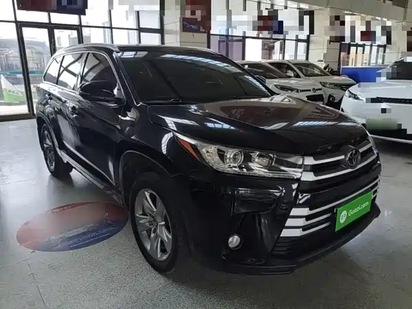 Toyota Highlander 2021