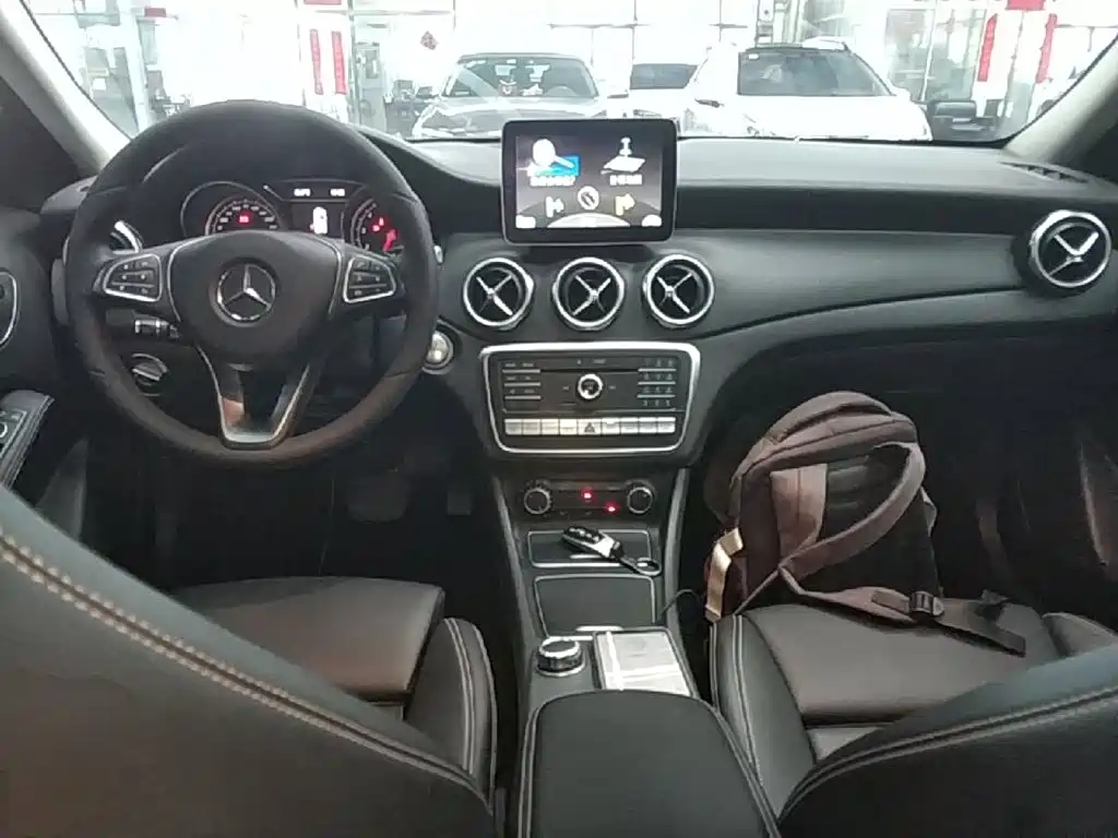 Mercedes-Benz GLA 2017 — фото 10