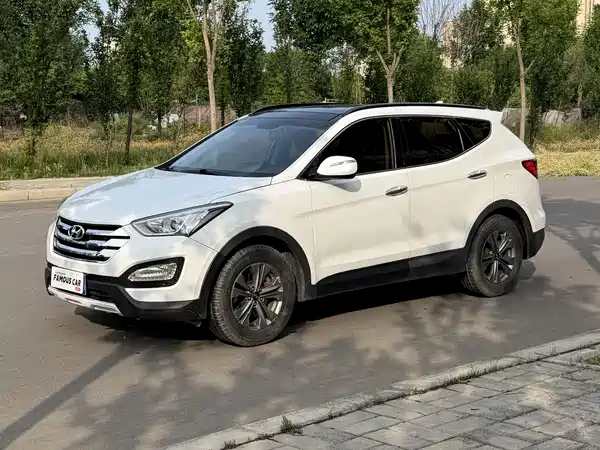 Hyundai Santa Fe 2017