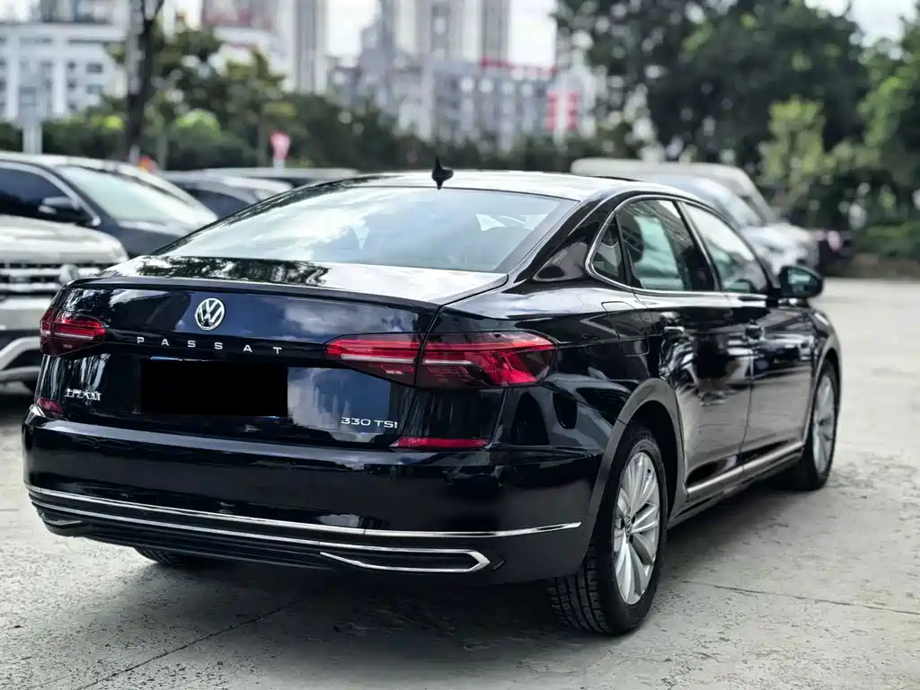 Volkswagen Passat 2020 — фото 3