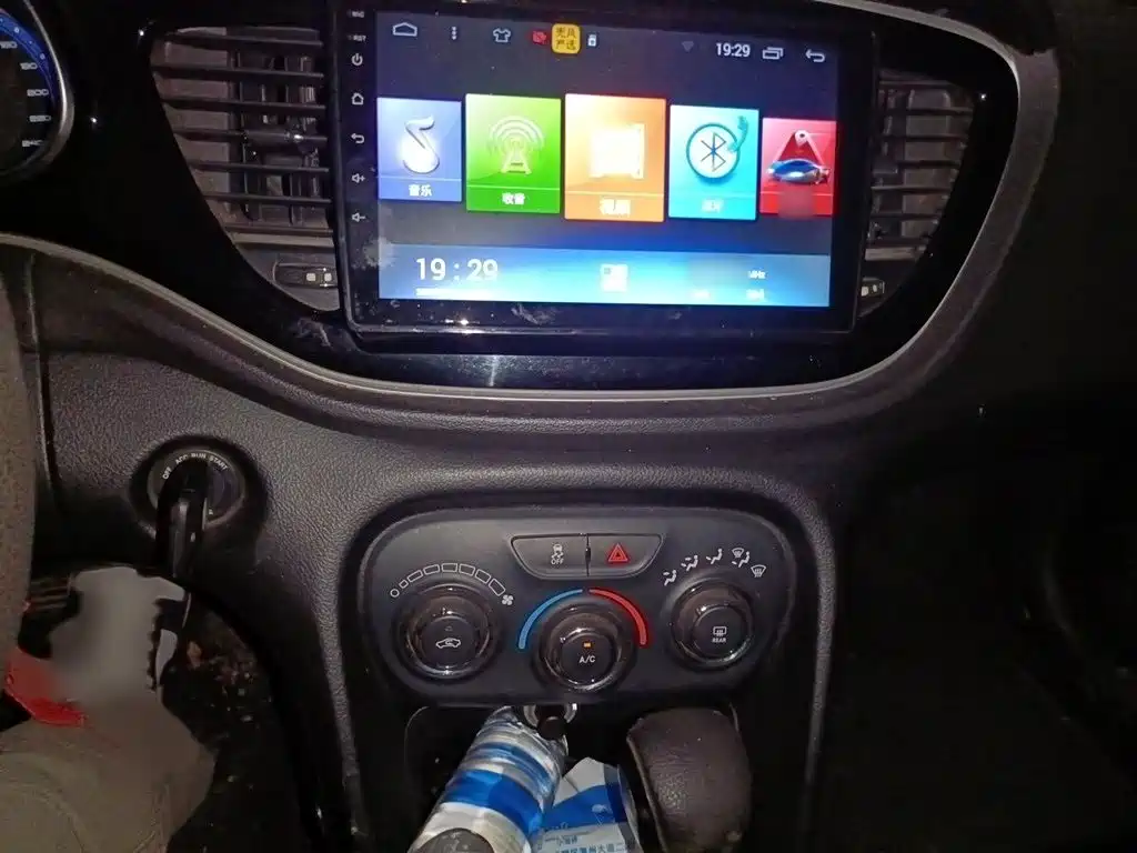 Fiat Viaggio 2015 — фото 6