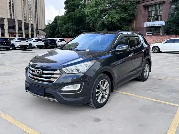 Hyundai Santa Fe 2014