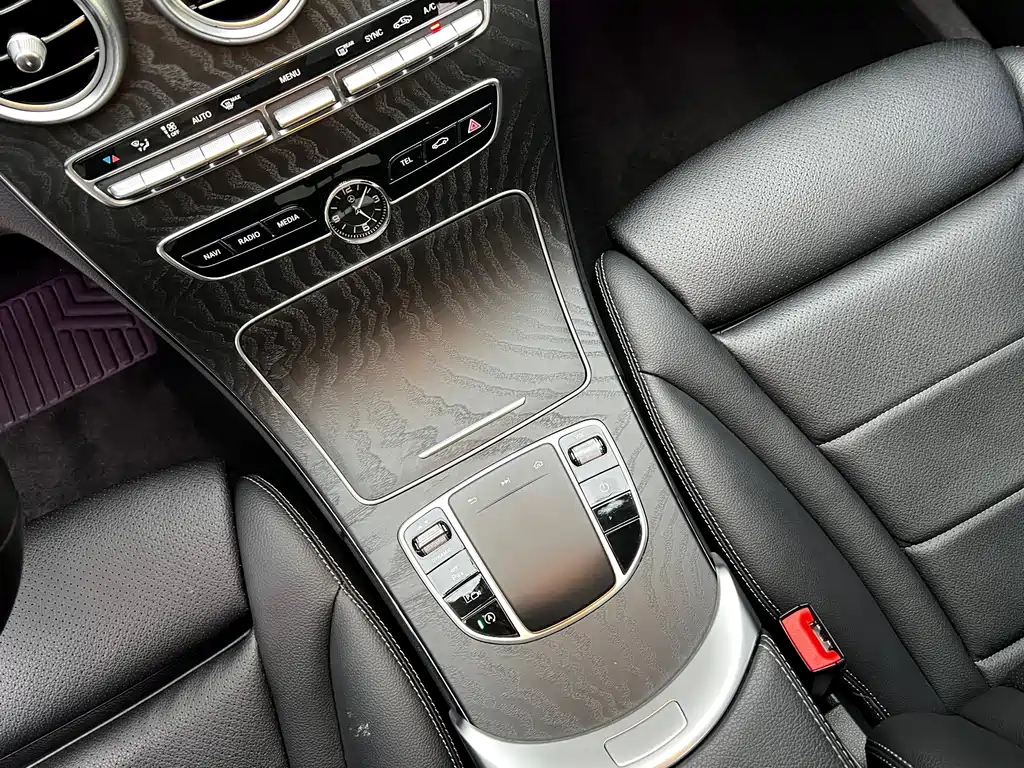 Mercedes-Benz C-Class 2022 — фото 15