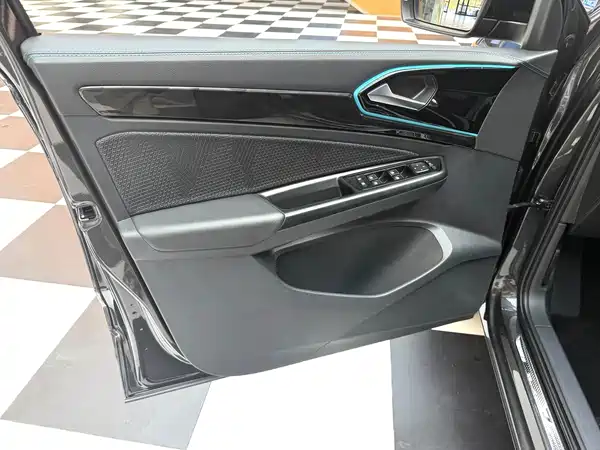 Jetta VS5 2022