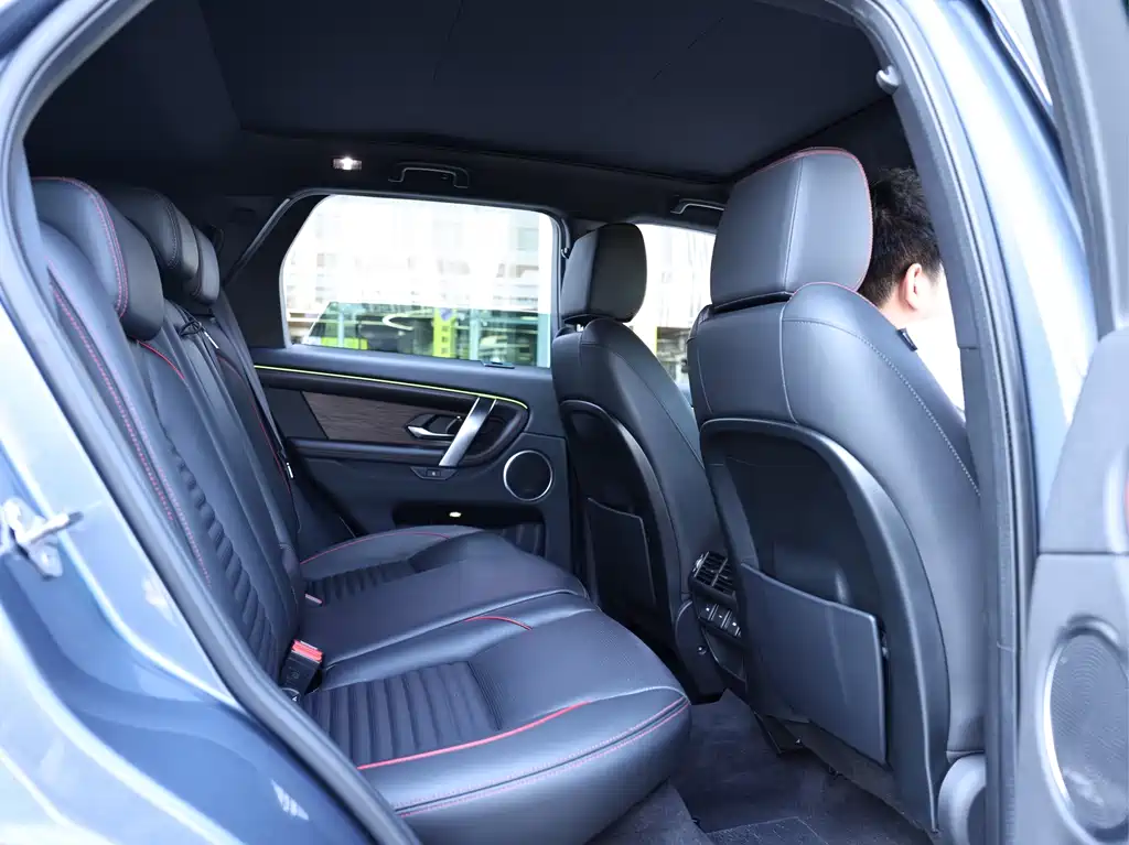 Land Rover Discovery Sport 2022 — фото 15