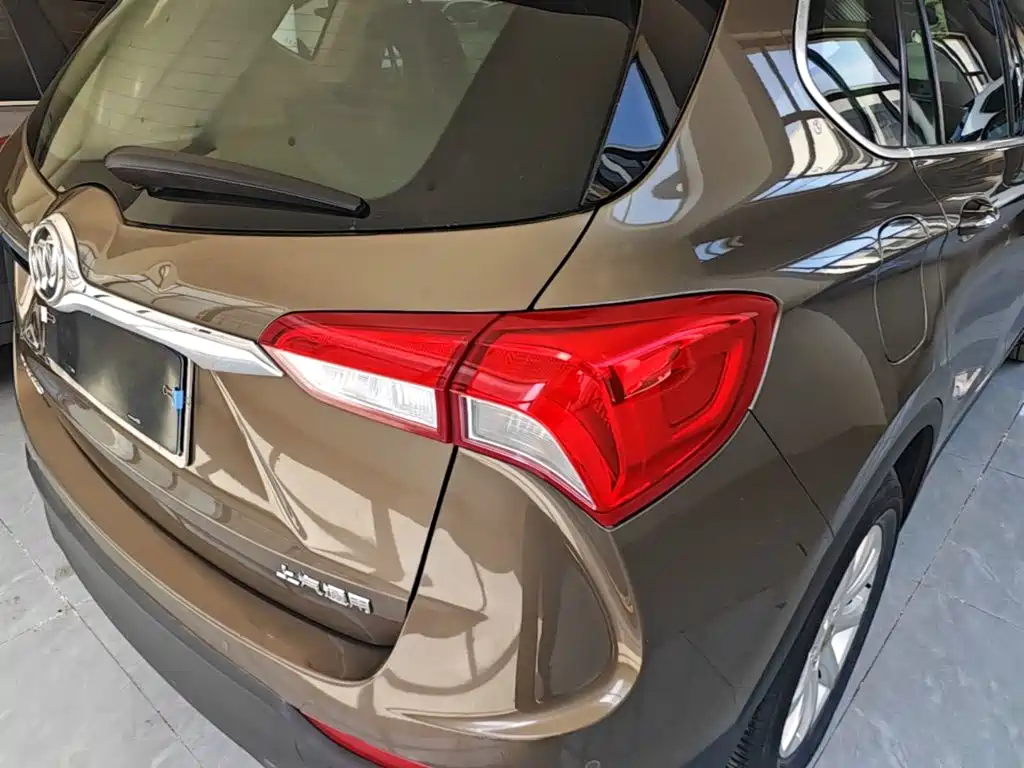 Buick Envision Plus 2020 — фото 8