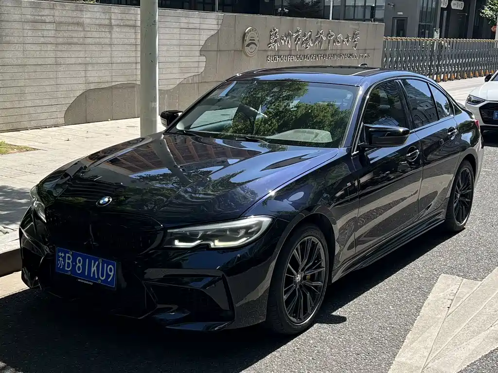BMW 3 Series 2021 — фото 1