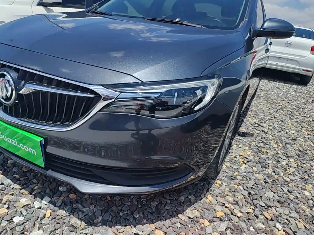 Buick Excelle 2019 — фото 24
