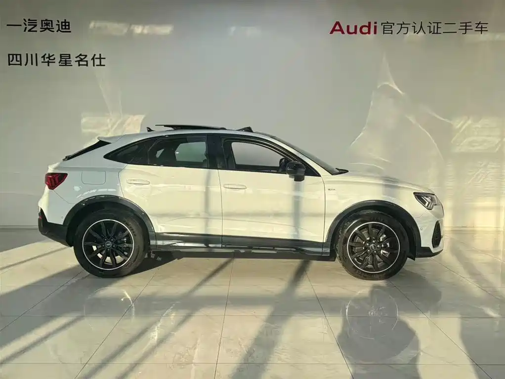 Audi Q3 Sportback 2023 — фото 3