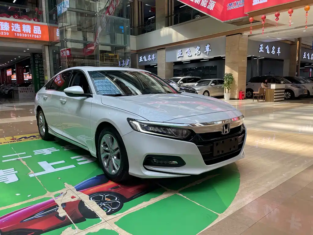 Honda Accord 2019 — фото 4