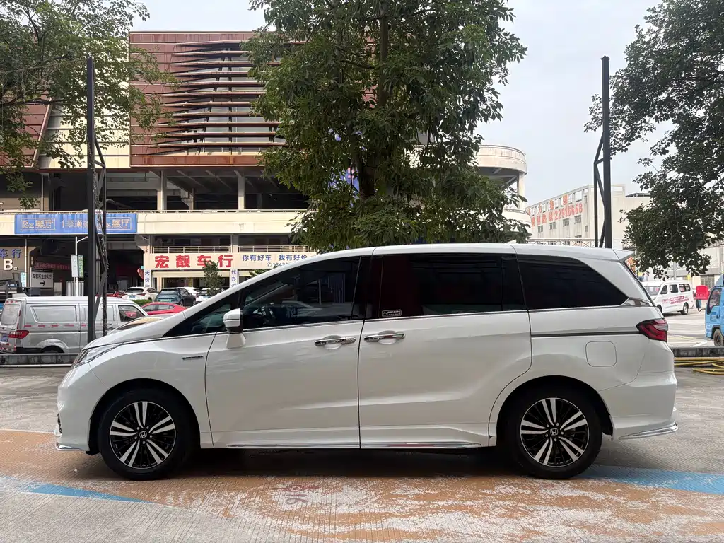 Honda Odyssey 2020 — фото 4