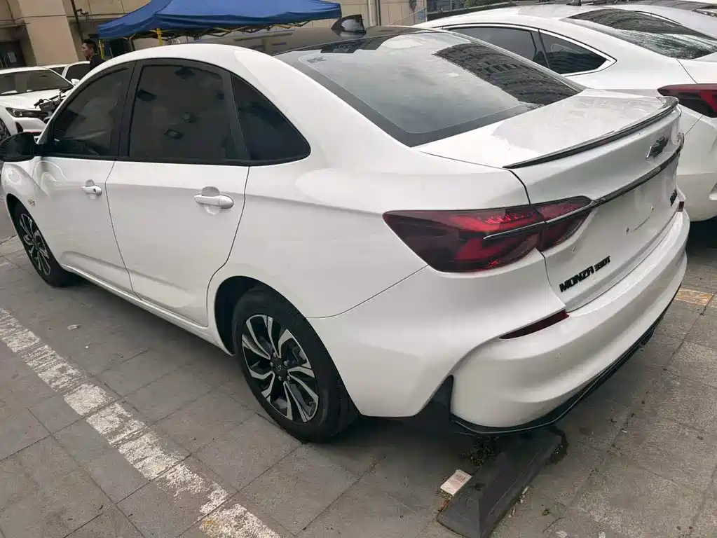 Chevrolet Monza 2019 — фото 13