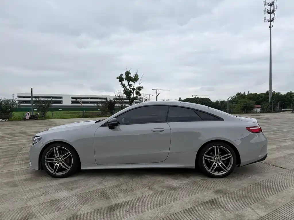 Mercedes-Benz E-Class 2018