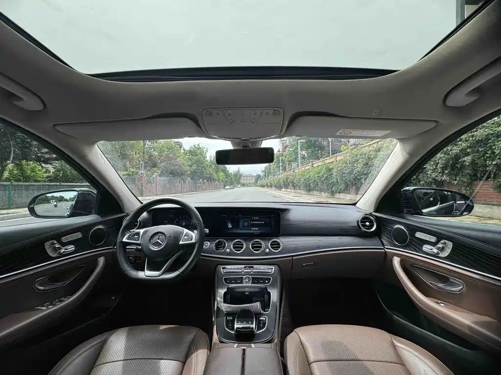 Mercedes-Benz E-Class 2018 — фото 7