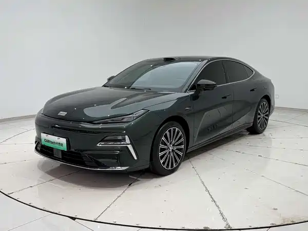 Geely Galaxy Starshine 8 2025