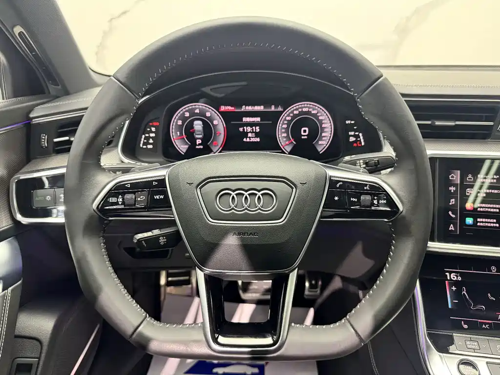 Audi A6L 2021 — фото 11