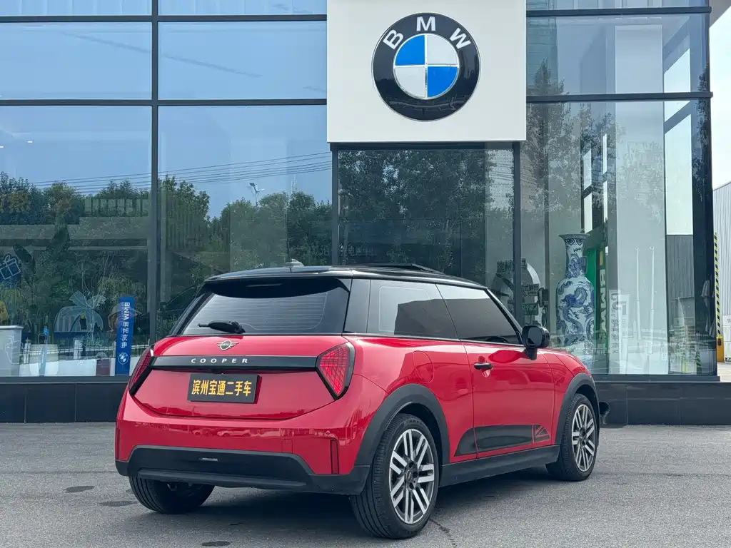 MINI Mini 2026