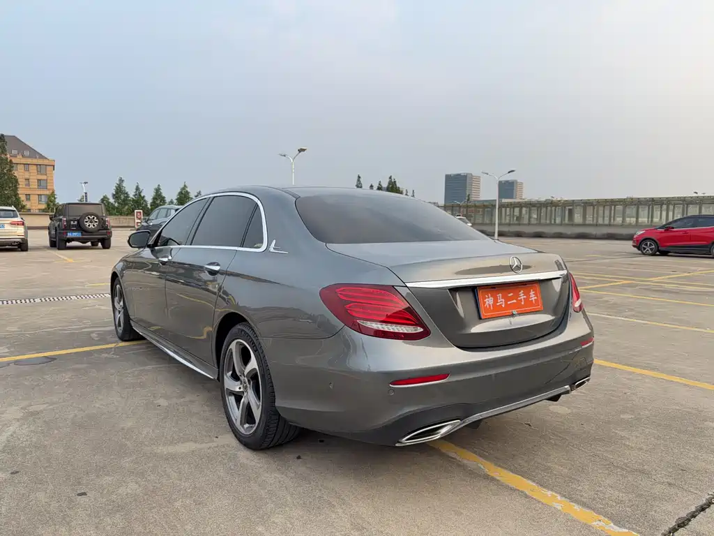 Mercedes-Benz E-Class 2019