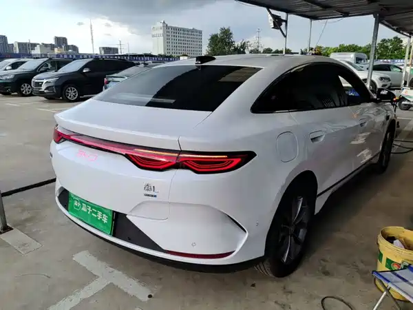 BYD Qin L 2026
