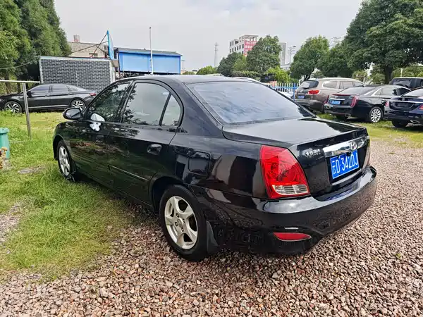 Hyundai Elantra 2011