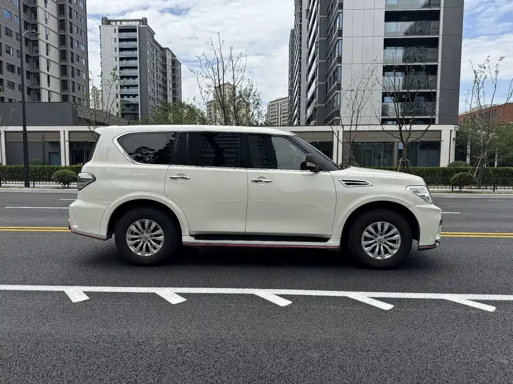 Nissan Patrol 2019 — фото 6