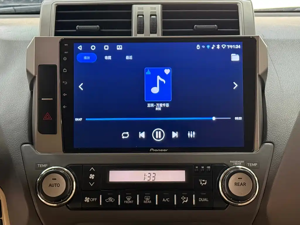 Toyota Prado 2016 — фото 12