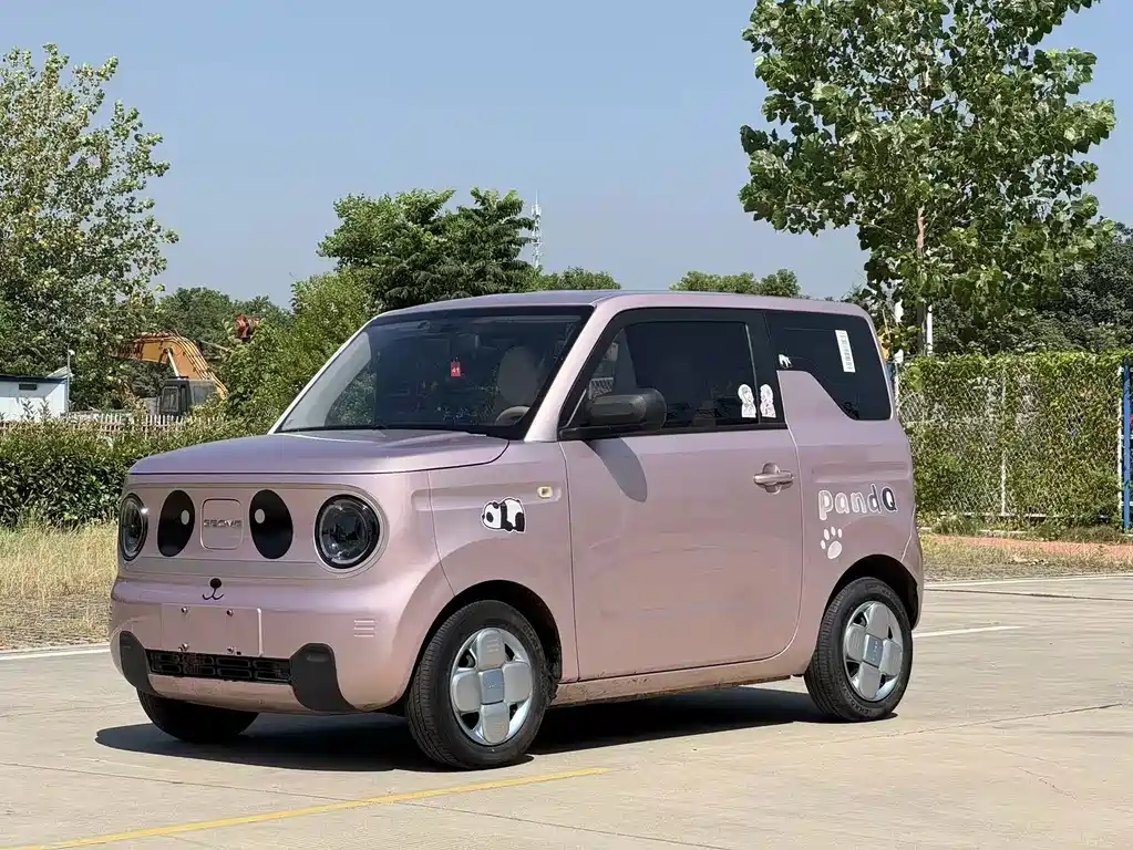 Geely Galaxy Panda 2023 — фото 1