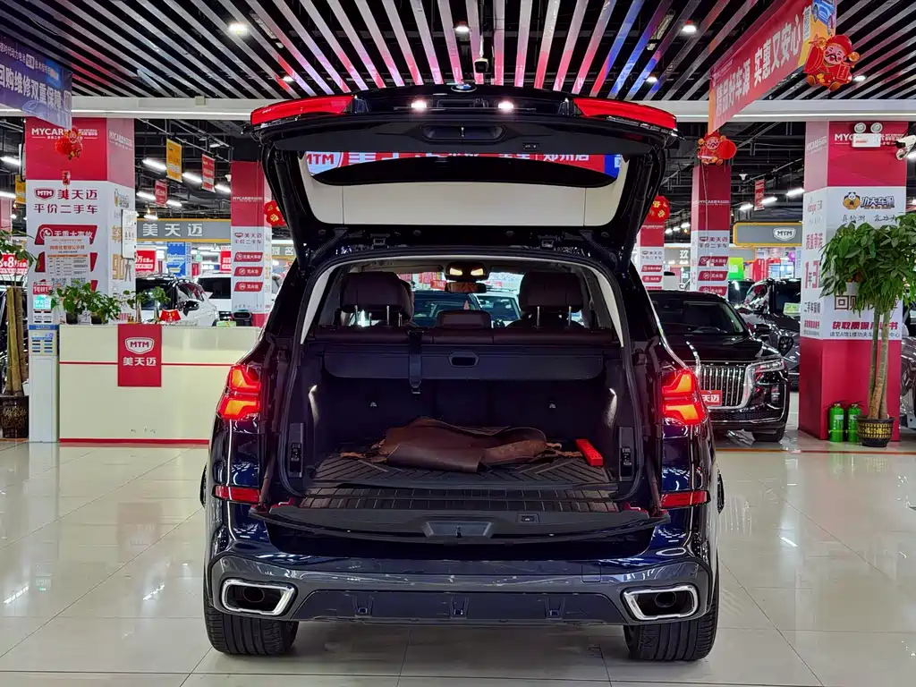 BMW X5 2025