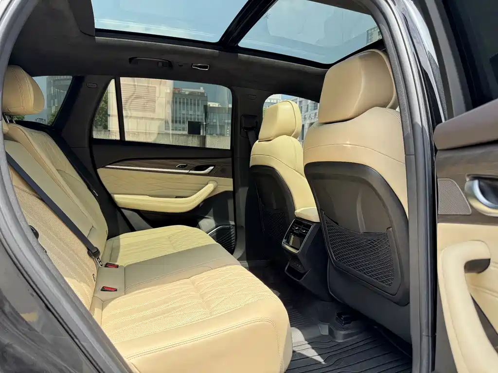 Geely Xingyue L 2025 — фото 10