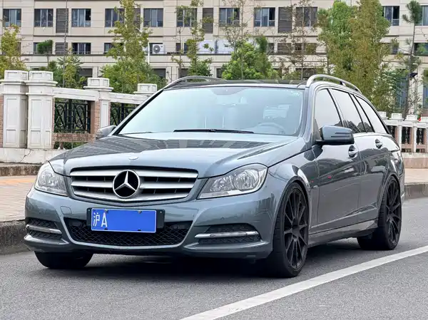 Mercedes-Benz C-Class 2013