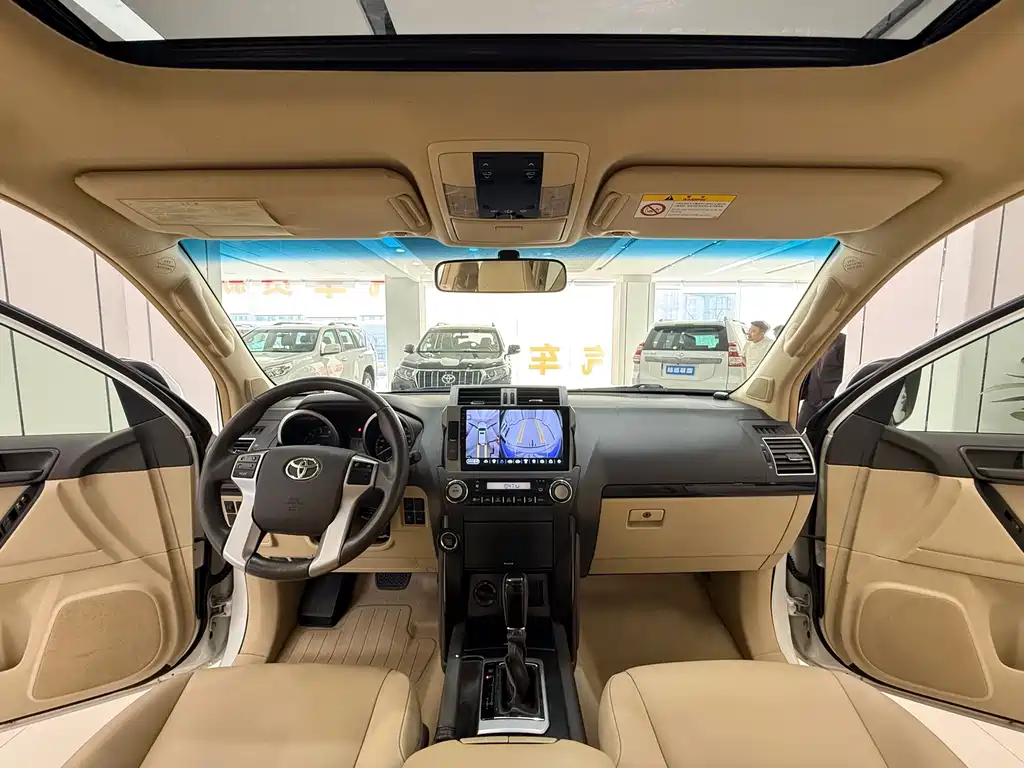 Toyota Prado 2016 — фото 14