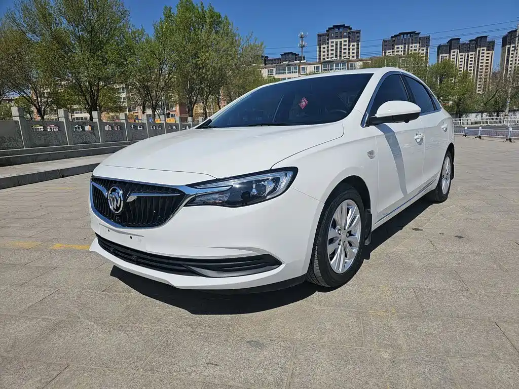 Buick Excelle 2022 — фото 2