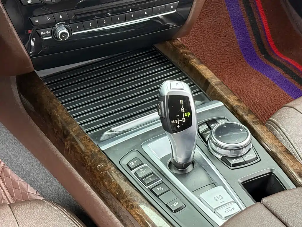 BMW X5 2015 — фото 10