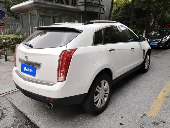 Cadillac SRX 2016