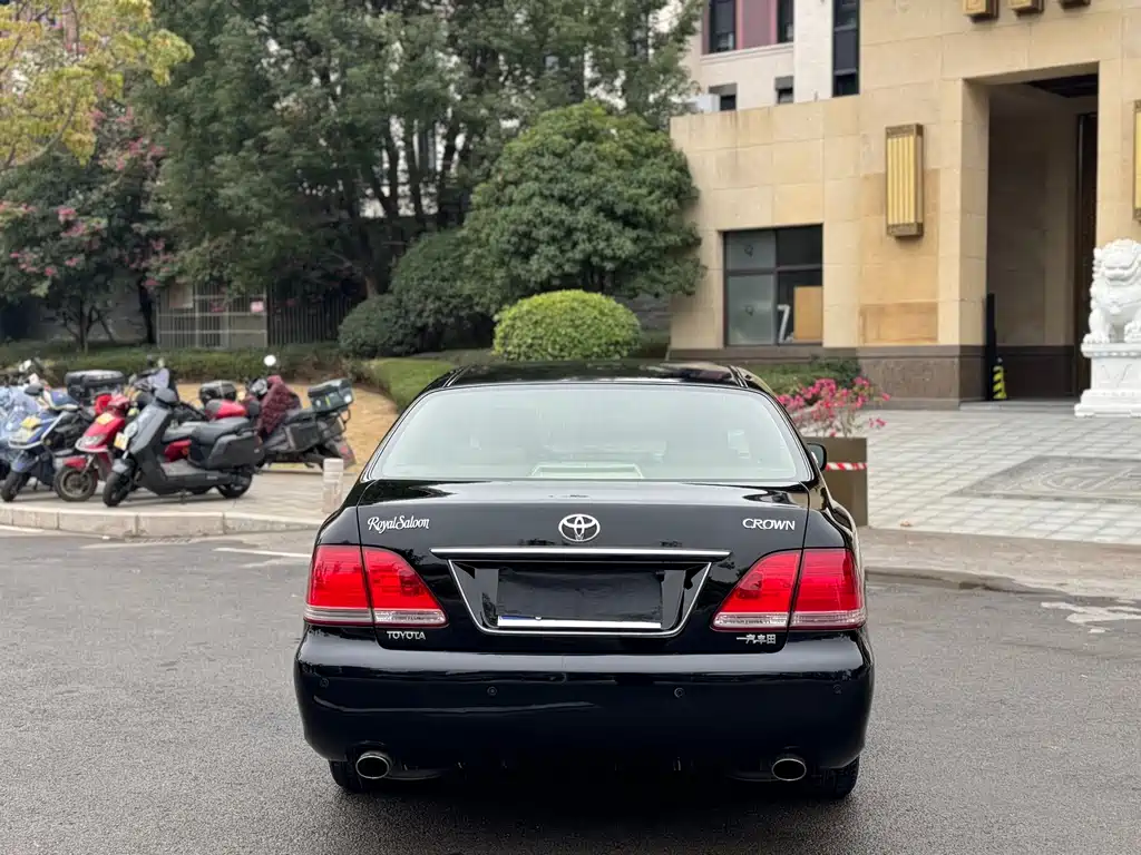 Toyota Crown 2007 — фото 15