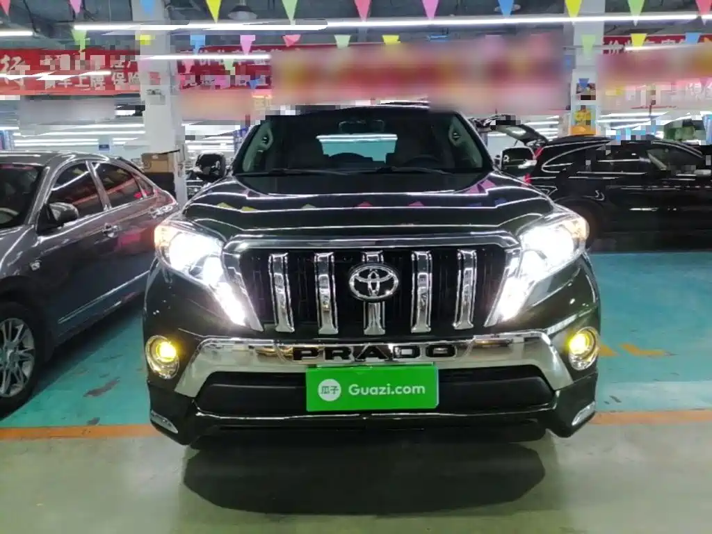 Toyota Prado 2015 — фото 3