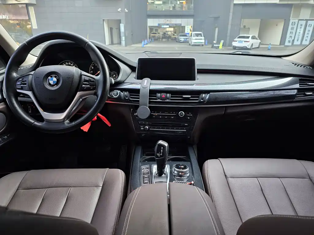 BMW X5 2017 — фото 10