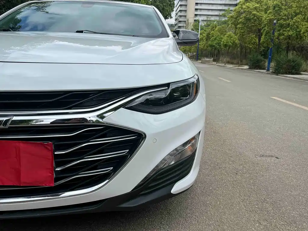 Chevrolet Malibu XL 2022 — фото 14