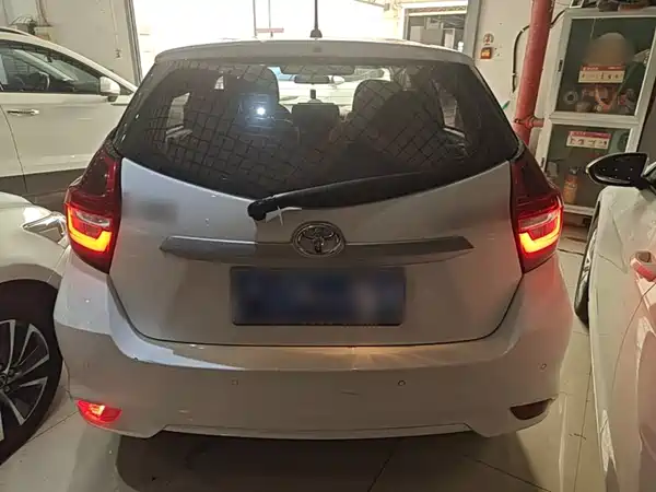 Toyota Vios FS 2022