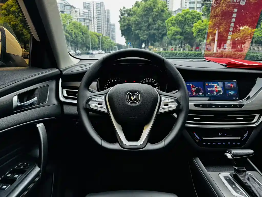 Changan CS35PLUS 2020 — фото 16