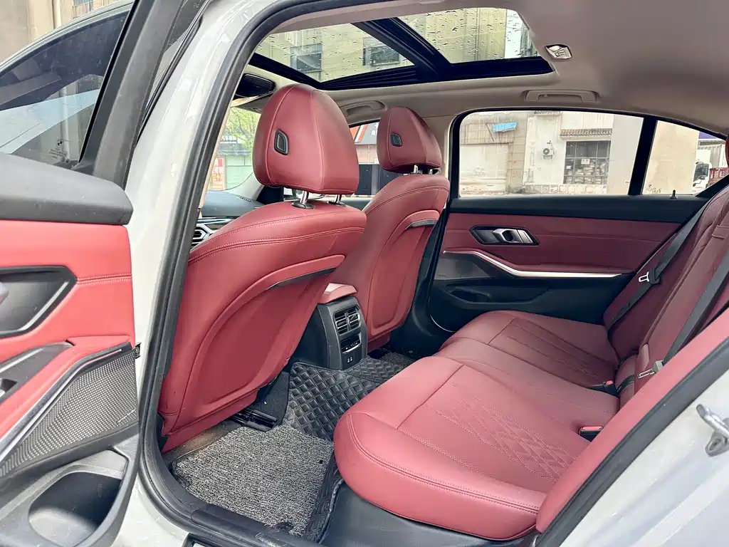 BMW 3 Series 2022 — фото 13