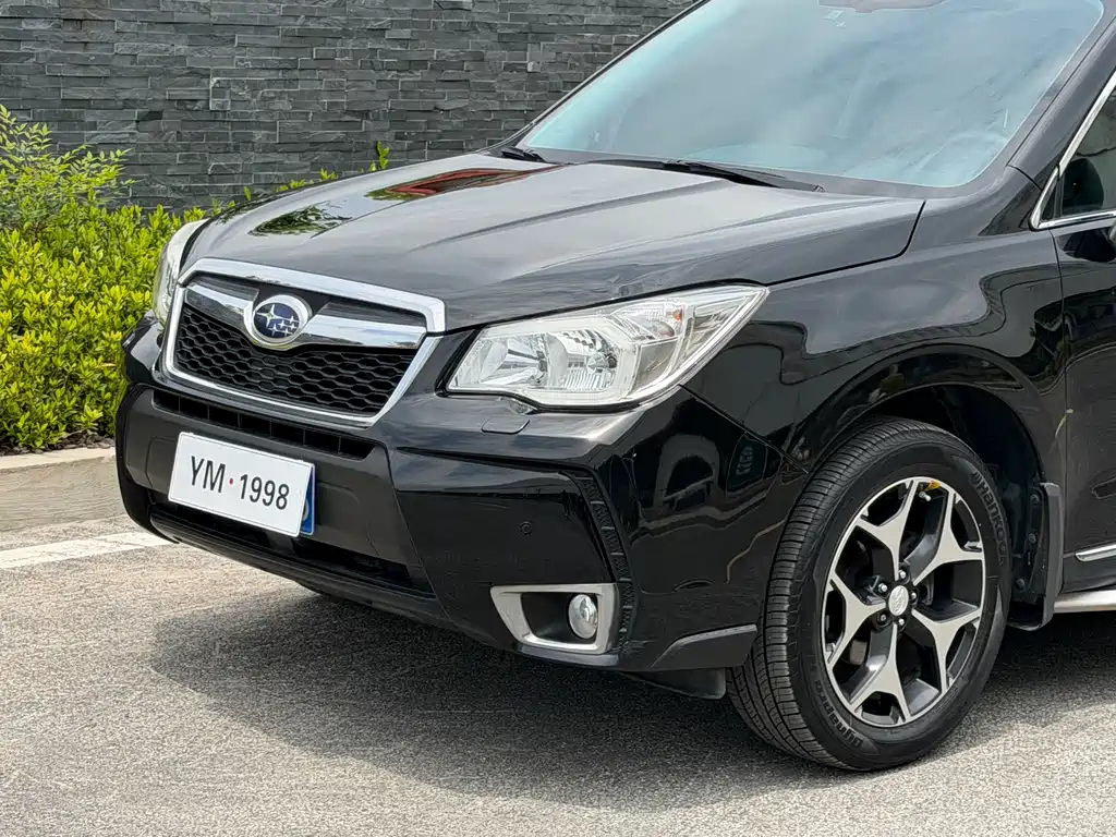 Subaru Forester 2015 — фото 8