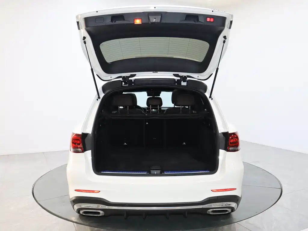 Mercedes-Benz GLC 2020 — фото 16