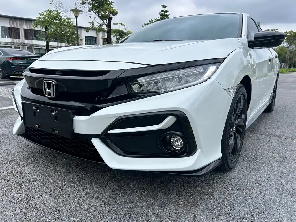 Honda Civic 2022 — фото 6