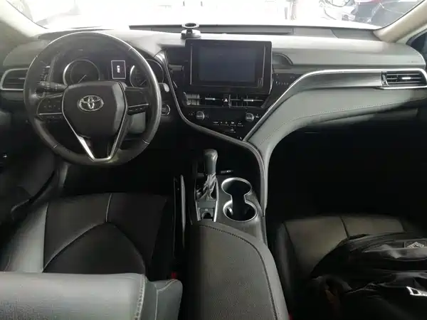 Toyota Camry 2022