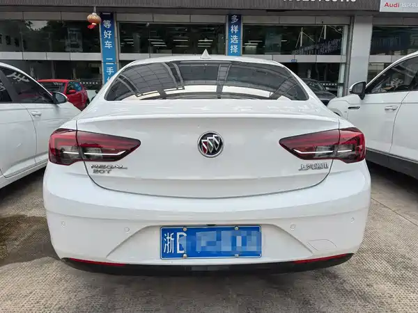 Buick Regal 2019