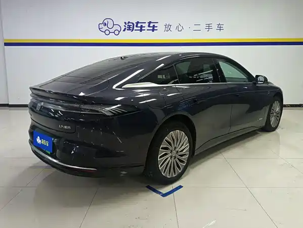 Buick Zhijing L7 2025