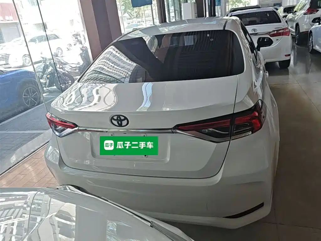 Toyota Corolla 2020 — фото 6