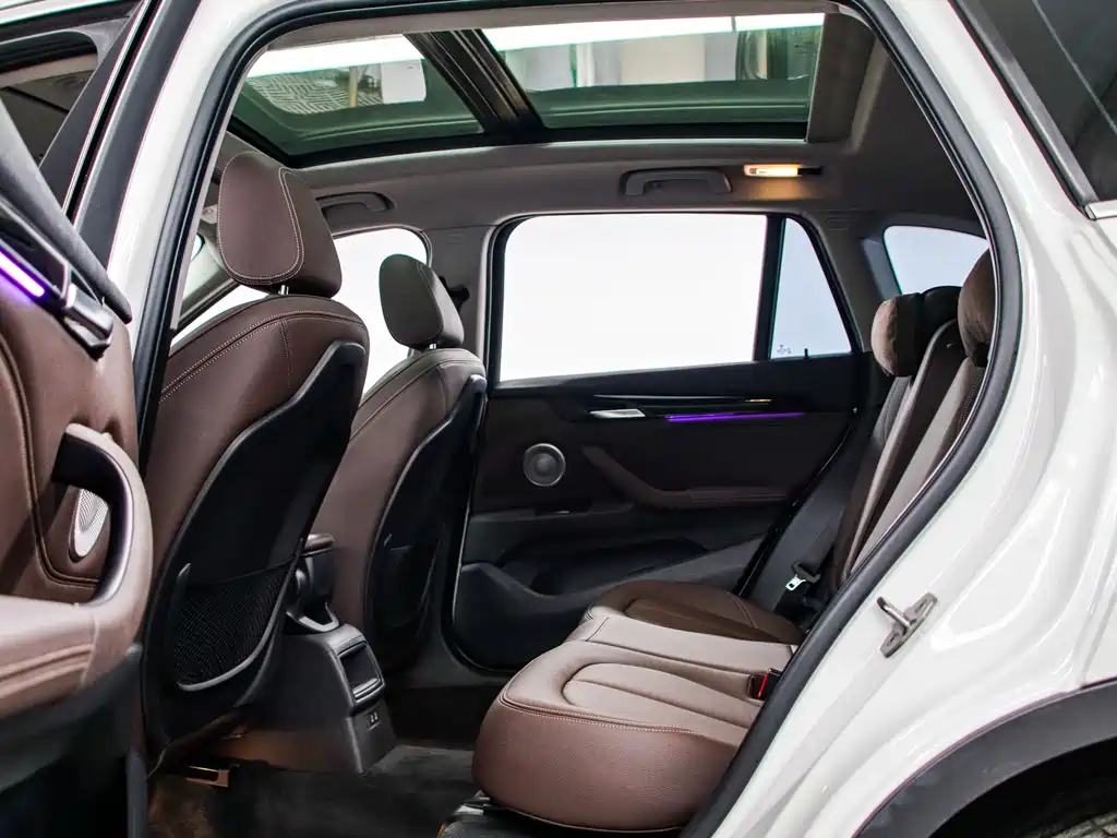 BMW X1 2022 — фото 15